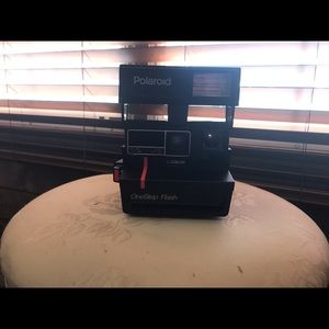 Polaroid One Step Flash